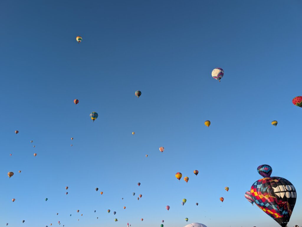 Albuquerque balloon fiesta mass ascension